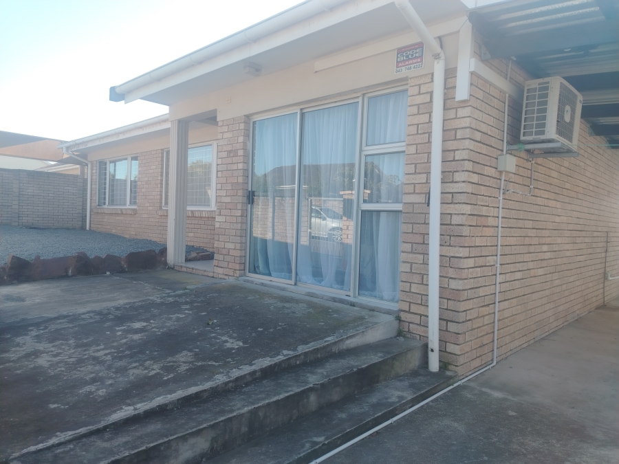 3 Bedroom Property for Sale in Beacon Bay North Eastern Cape